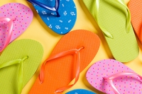 The Pros and Cons of Wearing Flip Flops